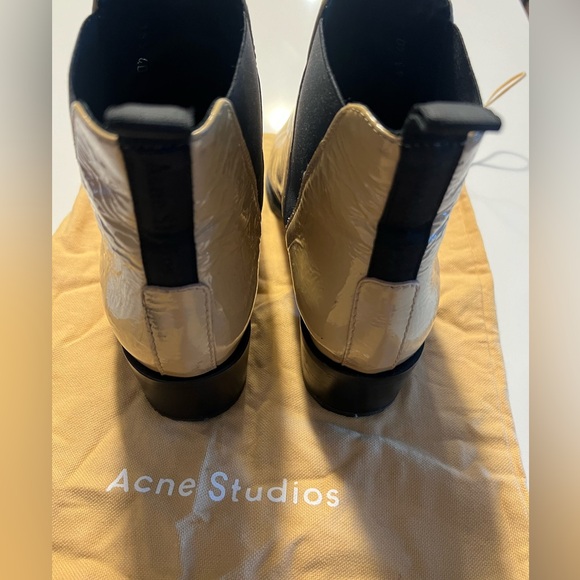 Acne Studios Patent Boots - Picture 4 of 12